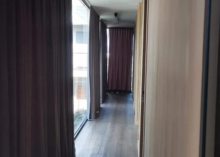 Villa Black Box Village With Garden *